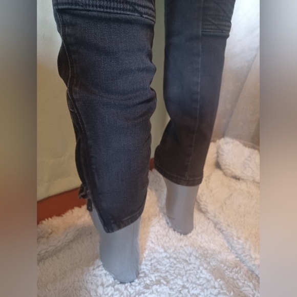 🍒 Urban Outfitters Skinny Twig Zip Ankle Black Denim Jeans - Picture 4 of 12